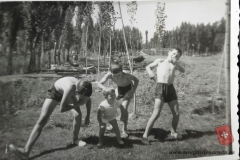 Hermanos Muga (1964+-] Juan Carlos (+2011),Fernando(+2007),Enrique y Gonzalo