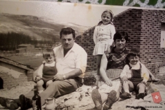 Eduardo Cid y Filomena Lazaro con Rosa, Santiago y Diego